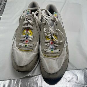 Reebok Pride Edition Sneakers Nylon/Suede size 9